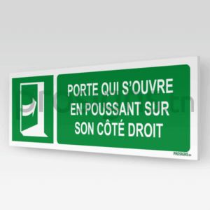 E023hm - Porte qui s’ouvre en poussant sur son côté droit